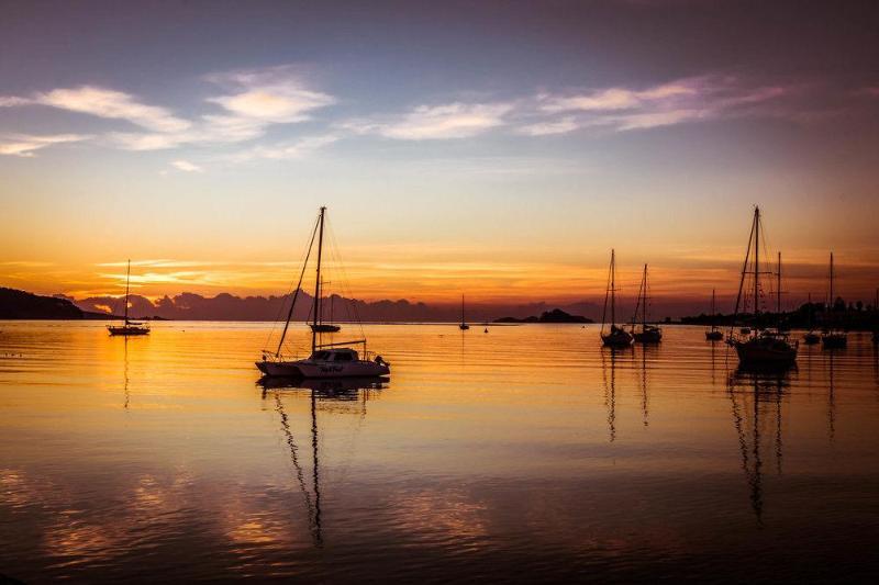 Bay Breeze Boutique Accommodation Batemans Bay Eksteriør billede